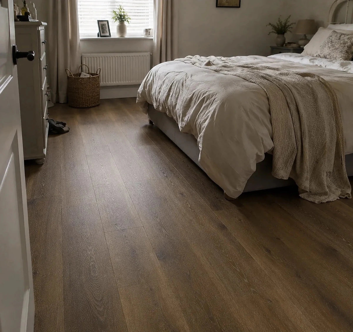 Regal Oak Luxury Rigid Core Click Vinyl Plank 5mm - Vivid Floors